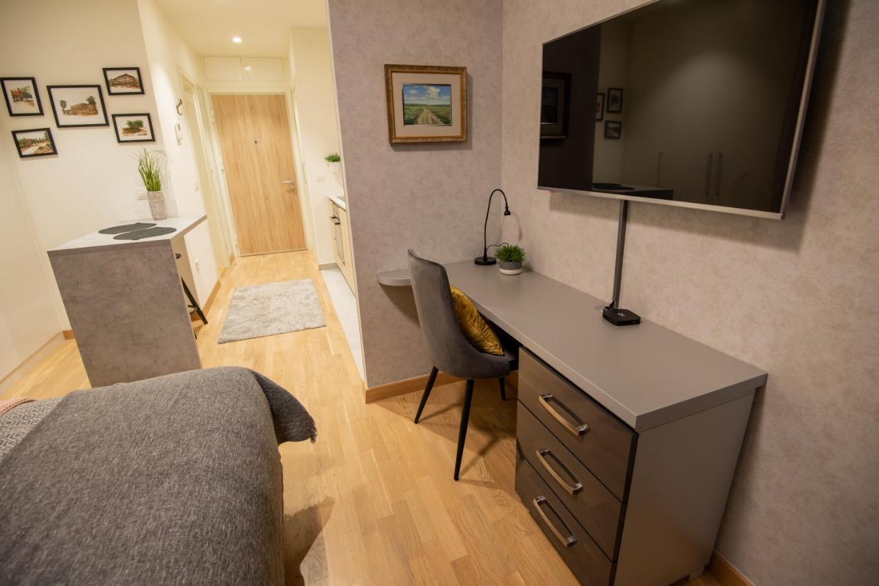 Belgrade Waterfront Green Apartment ภายนอก รูปภาพ