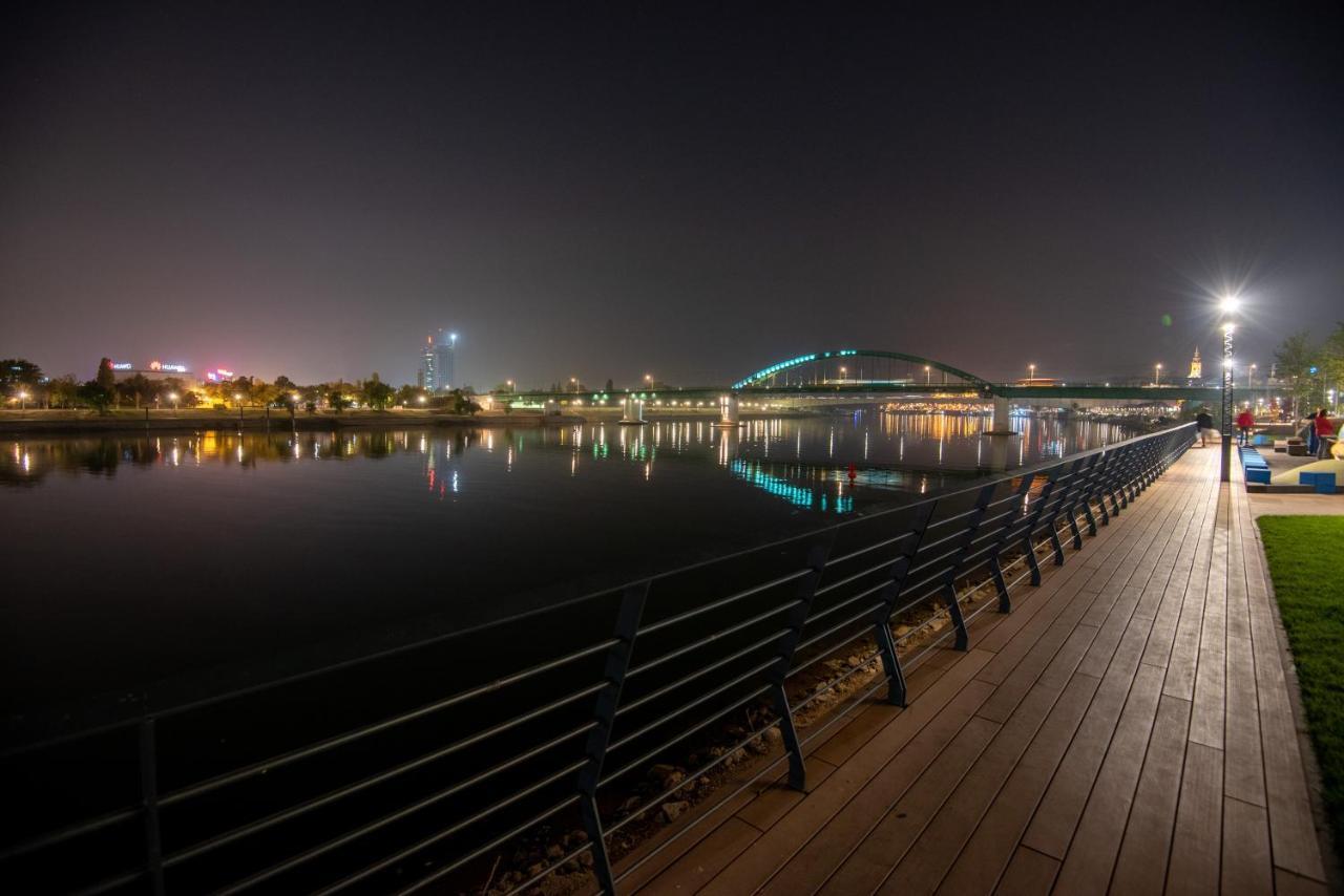 Belgrade Waterfront Green Apartment ภายนอก รูปภาพ